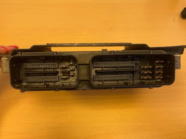 bontott OPEL MOKKA Motorvezérlő