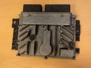 bontott OPEL MOKKA Motorvezérlő