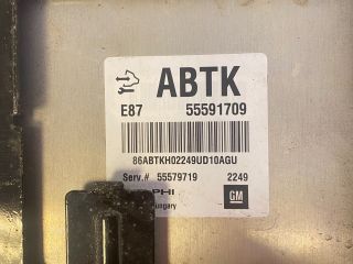 bontott OPEL MOKKA Motorvezérlő