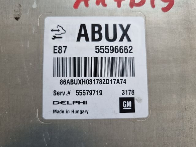 bontott OPEL MOKKA Motorvezérlő