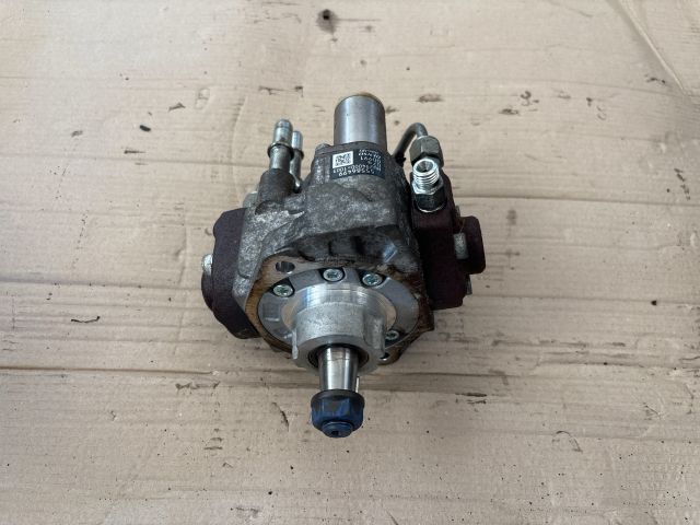 bontott OPEL MOKKA Nagynyomású Szivattyú