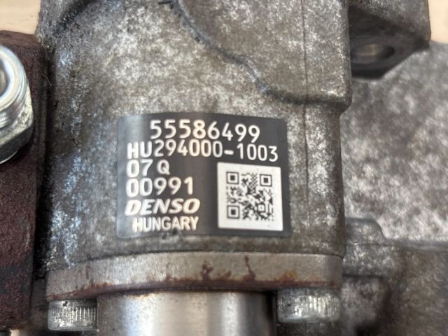 bontott OPEL MOKKA Nagynyomású Szivattyú