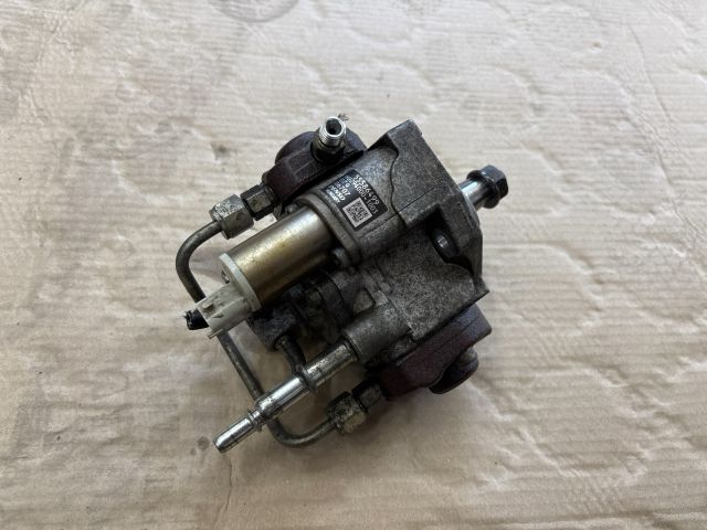 bontott OPEL MOKKA Nagynyomású Szivattyú