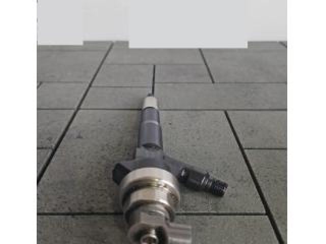 bontott OPEL MOKKA Porlasztó (1 db)