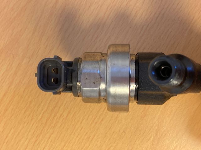 bontott OPEL MOKKA Porlasztó (1 db)