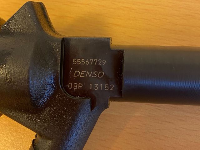 bontott OPEL MOKKA Porlasztó (1 db)