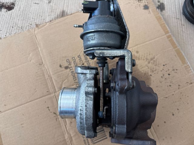 bontott OPEL MOKKA Turbó