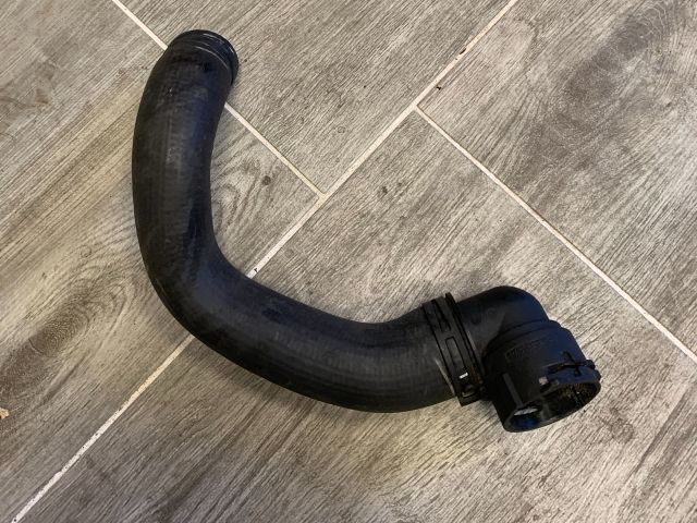 bontott OPEL MOKKA Vízcső