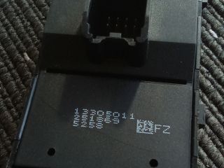 bontott OPEL MOKKA Ablakemelő Kapcsoló Négyes / Kettes