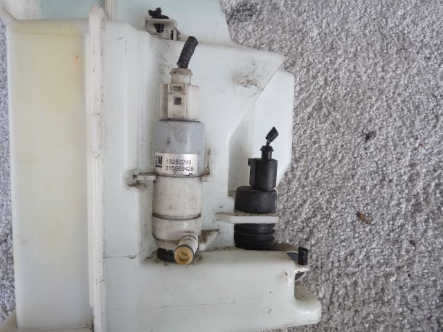 bontott OPEL MOKKA Ablakmosó Tartály