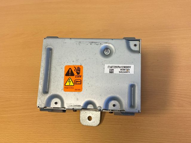 bontott OPEL MOKKA AC/DC Inverter 230V