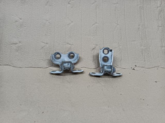 bontott OPEL MOKKA Ajtó Zsanér (Pozíciófüggetlen)