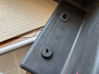 bontott OPEL MOKKA Alsó Hűtő Légterelő