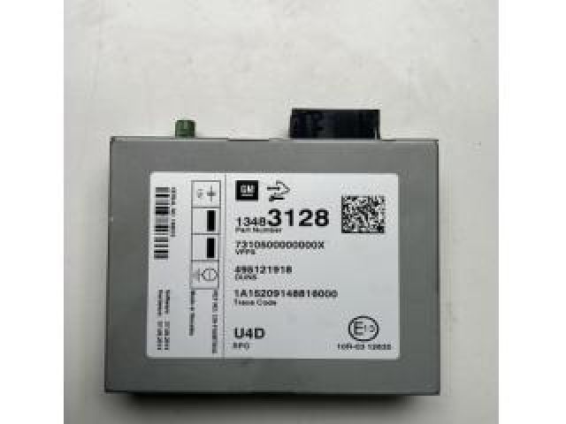 bontott OPEL MOKKA Antenna Erősítő