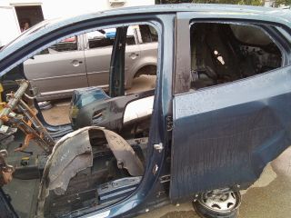 bontott OPEL MOKKA Bal B Oszlop