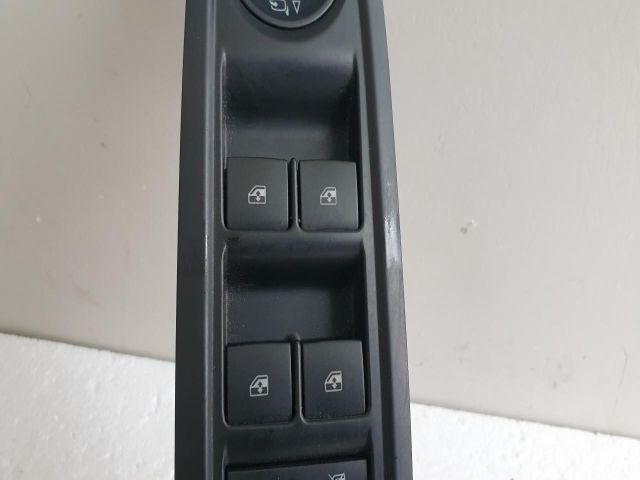 bontott OPEL MOKKA Bal első Ablakemelő Kapcsoló