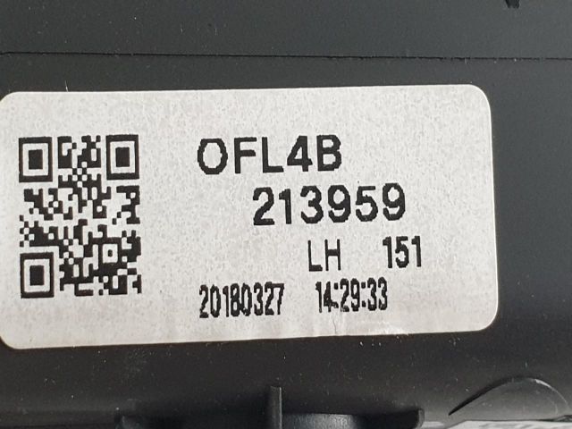 bontott OPEL MOKKA Bal első Ablakemelő Kapcsoló