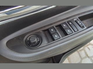 bontott OPEL MOKKA Bal első Ablakemelő Kapcsoló