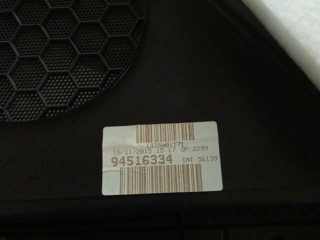 bontott OPEL MOKKA Bal első Ajtó Kárpit