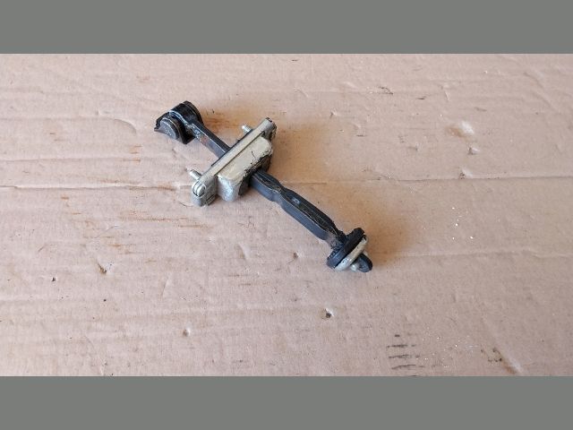 bontott OPEL MOKKA Bal első Ajtóhatároló