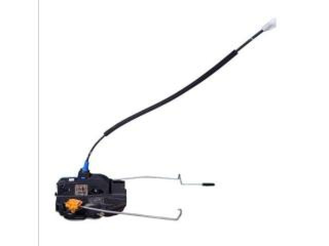 bontott OPEL MOKKA Bal első Ajtózár