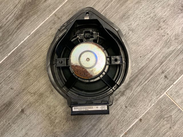 bontott OPEL MOKKA Bal első Hangszóró