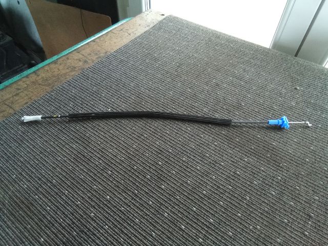 bontott OPEL MOKKA Bal első Kilincs Bowden