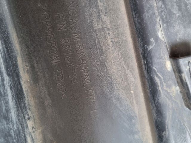 bontott OPEL MOKKA Bal első Sárvédő Díszléc