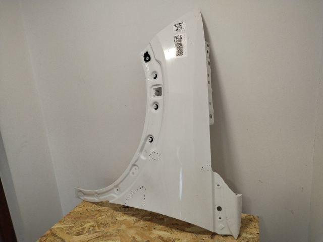 bontott OPEL MOKKA Bal első Sárvédő