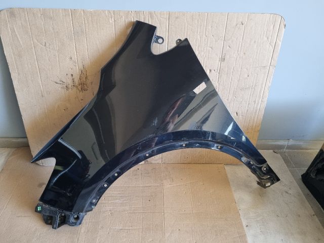 bontott OPEL MOKKA Bal első Sárvédő