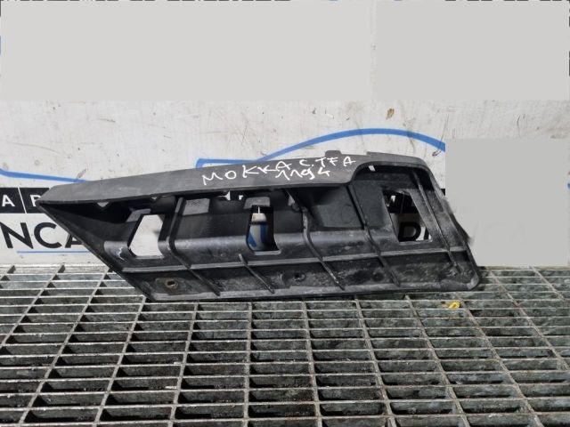 bontott OPEL MOKKA Bal Fényszóró Tartó