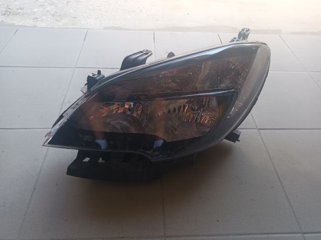 bontott OPEL MOKKA Bal Fényszóró