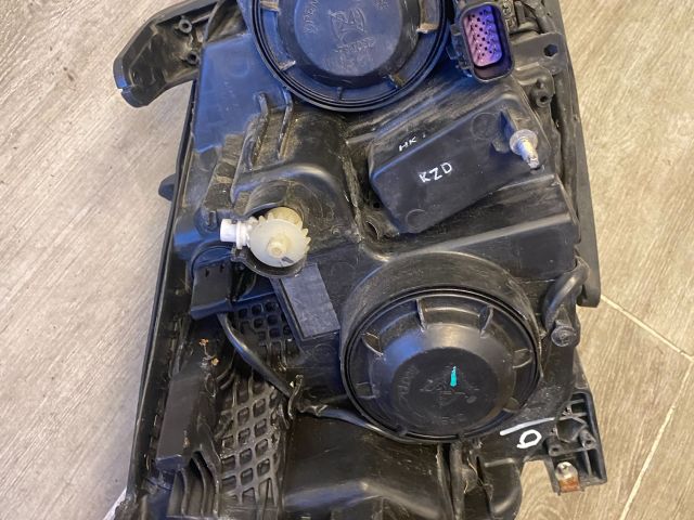 bontott OPEL MOKKA Bal Fényszóró