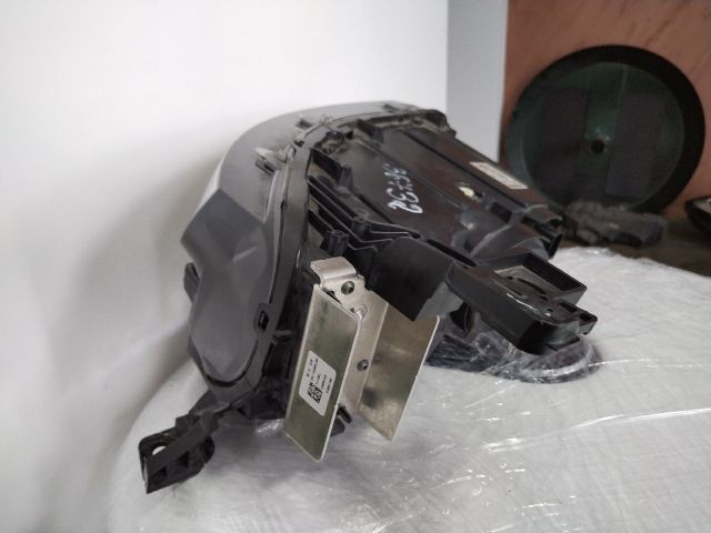 bontott OPEL MOKKA Bal Fényszóró