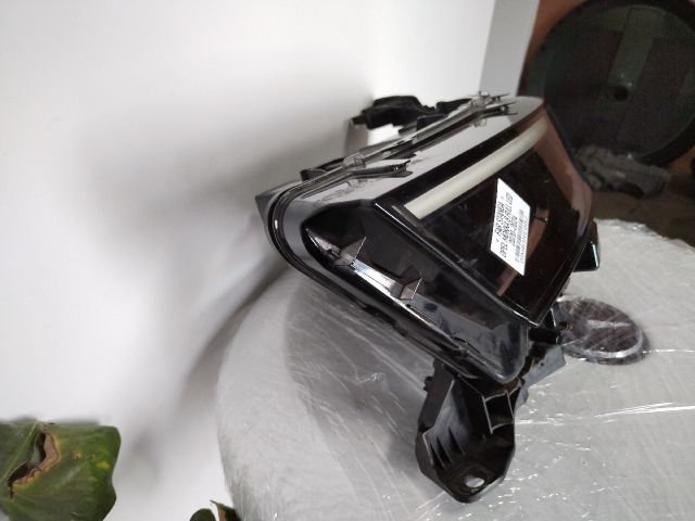 bontott OPEL MOKKA Bal Fényszóró