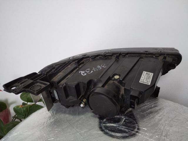 bontott OPEL MOKKA Bal Fényszóró