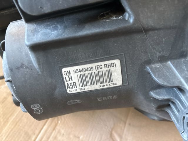 bontott OPEL MOKKA Bal Fényszóró