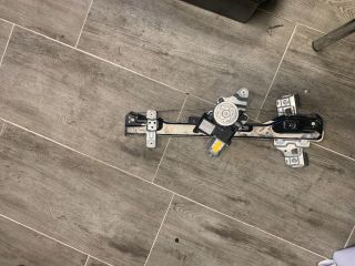 bontott OPEL MOKKA Bal hátsó Ablakemelő Szerkezet (Elektromos)