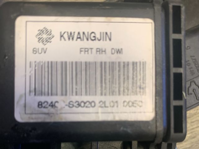 bontott OPEL MOKKA Bal hátsó Ablakemelő Szerkezet (Elektromos)