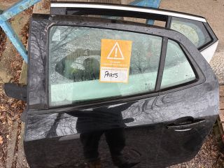 bontott OPEL MOKKA Bal hátsó Ajtó (Részeivel)