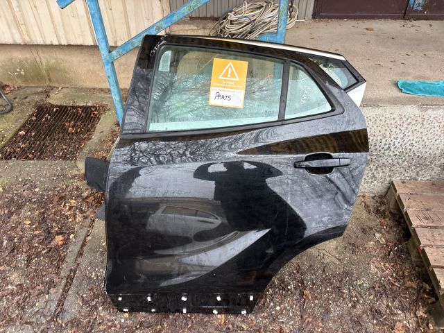 bontott OPEL MOKKA Bal hátsó Ajtó (Részeivel)