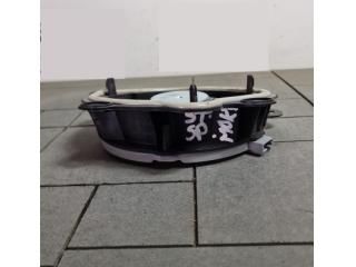 bontott OPEL MOKKA Bal hátsó Hangszóró