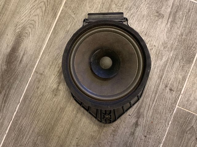bontott OPEL MOKKA Bal hátsó Hangszóró