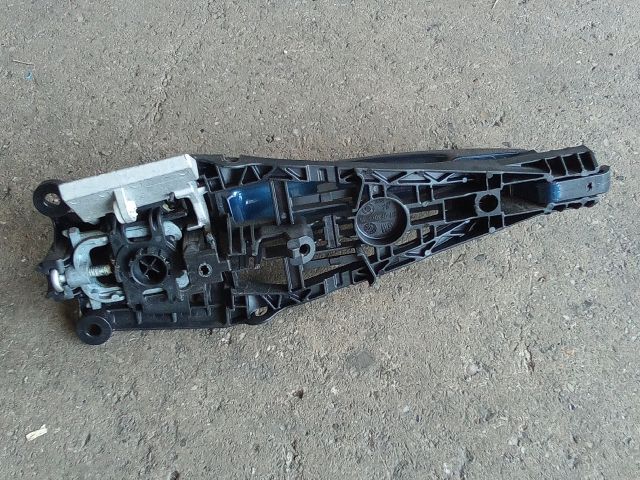 bontott OPEL MOKKA Bal hátsó Külső Kilincs