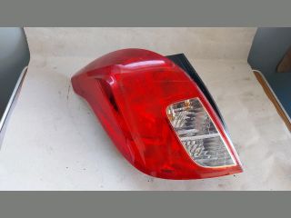 bontott OPEL MOKKA Bal Hátsó Lámpa