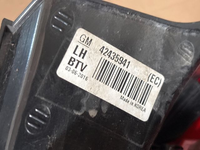 bontott OPEL MOKKA Bal Hátsó Lámpa