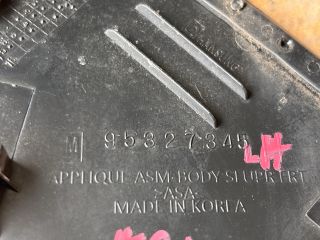 bontott OPEL MOKKA Bal hátsó Sárvédő Díszléc