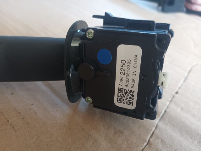 bontott OPEL MOKKA Bal Kormánykapcsoló Irányjelző