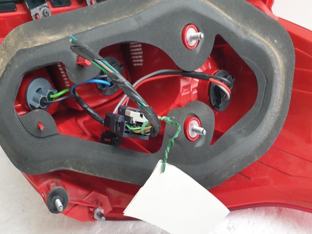 bontott OPEL MOKKA Bal Külső Hátsó Lámpa