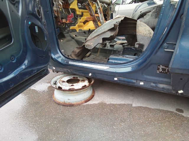 bontott OPEL MOKKA Bal Küszöb